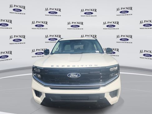 New 2027 Ford Expedition Max Platinum w/ Platinum Ultimate Package AWD/4WD image 8