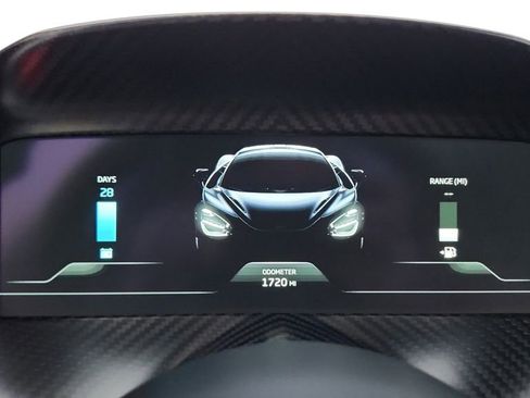 Used 2024 McLaren 750S Spider image 28