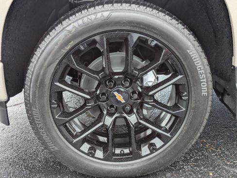 New 2026 Chevrolet Silverado 1500 High Country AWD/4WD image 29