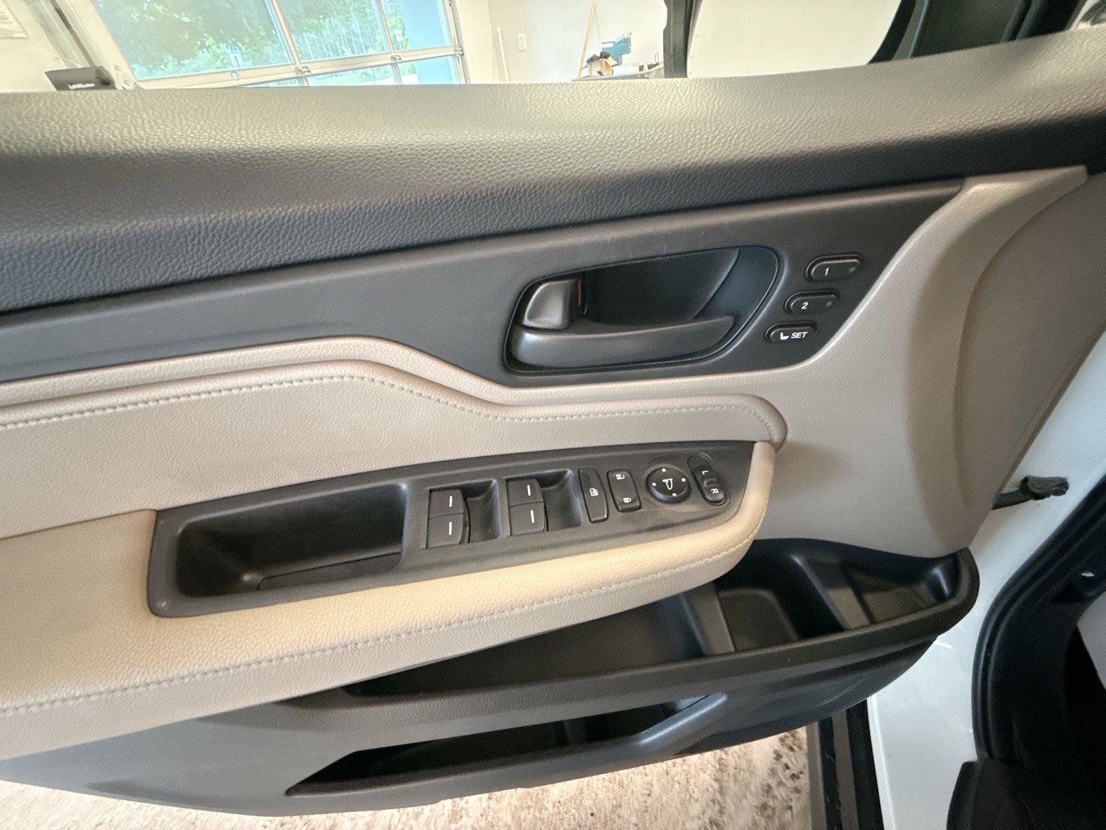Used 2020 Honda Odyssey EX-L image 15