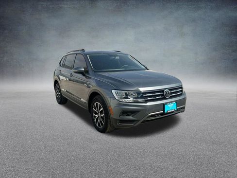 Used 2021 Volkswagen Tiguan S FWD image 8