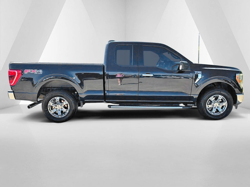 Used 2022 Ford F150 XLT w/ Equipment Group 301A Mid AWD/4WD image 8