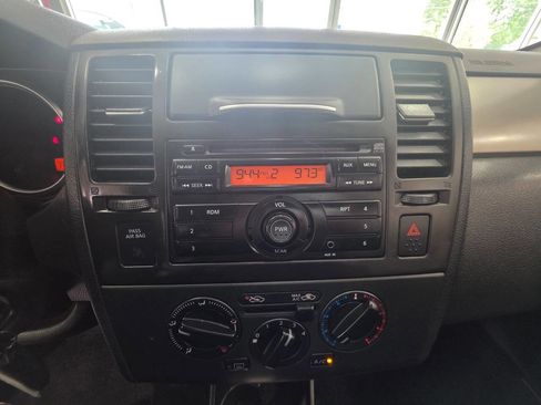 Used 2012 Nissan Versa 1.8 S w/ Plus Pkg FWD image 4