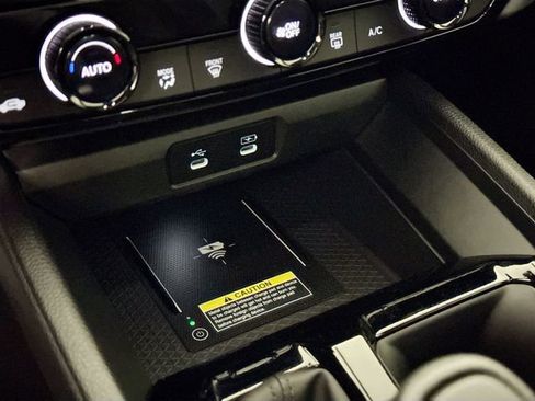 Certified 2025 Honda Accord Sport image 40