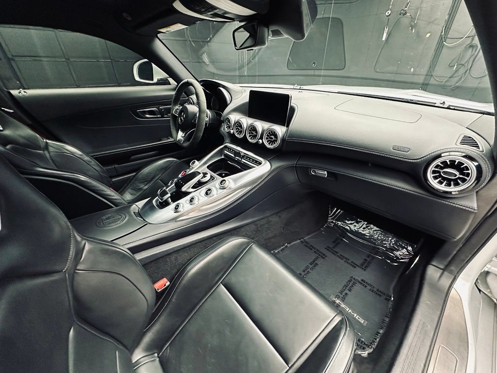 Used 2017 Mercedes-Benz AMG GT S image 19