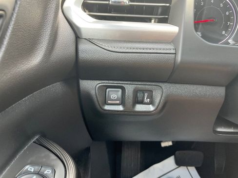 Used 2019 GMC Acadia SLT FWD image 22