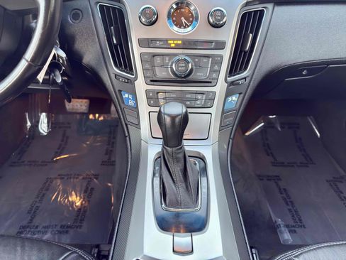 Used 2011 Cadillac CTS AWD Wagon image 35