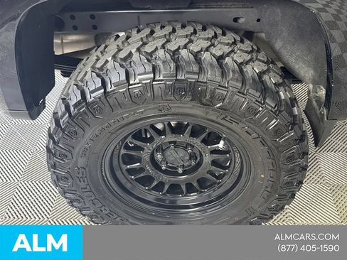 Used 2022 Chevrolet Colorado Z71 AWD/4WD image 20