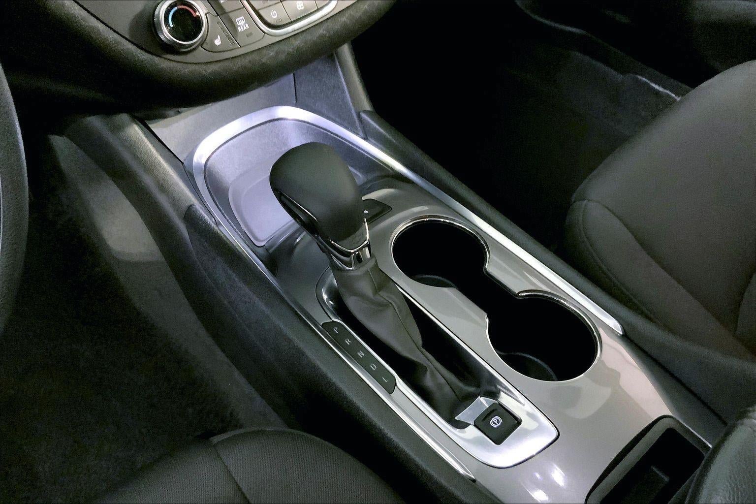 Used 2025 Chevrolet Malibu LT FWD image 17