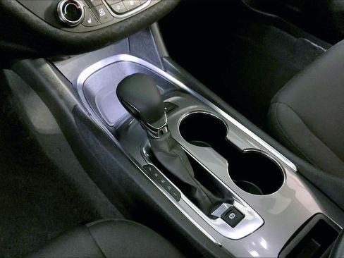Used 2025 Chevrolet Malibu LT FWD image 17