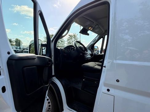 Used 2023 RAM ProMaster 2500 FWD image 28