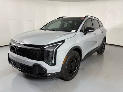 New 2026 Kia Sportage X-Line w/ X-Line Premium Package image 4