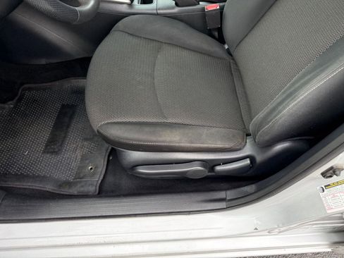 Used 2019 Nissan Sentra S image 13