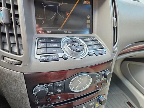 Used 2011 INFINITI G37 Journey w/ Premium Pkg image 5