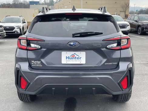 Used 2024 Subaru Crosstrek 2.0i Premium image 26