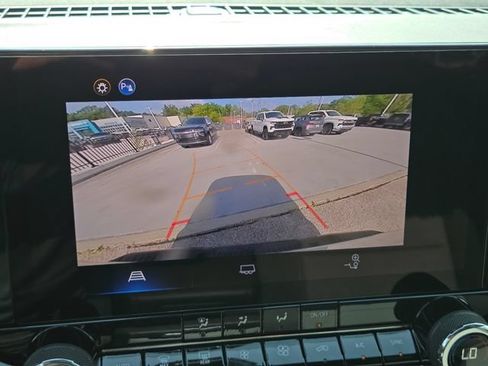 New 2026 Chevrolet Colorado Trail Boss AWD/4WD image 7
