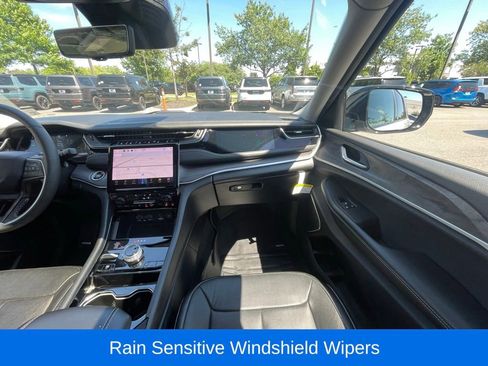 Used 2023 Jeep Grand Cherokee 4WD 4xe w/ Luxury Tech Group II image 21