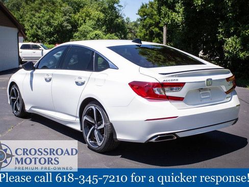 Used 2022 Honda Accord Sport image 3