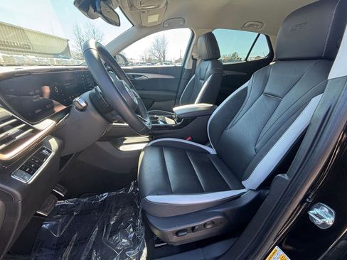 Used 2024 Buick Envision Sport Touring image 28