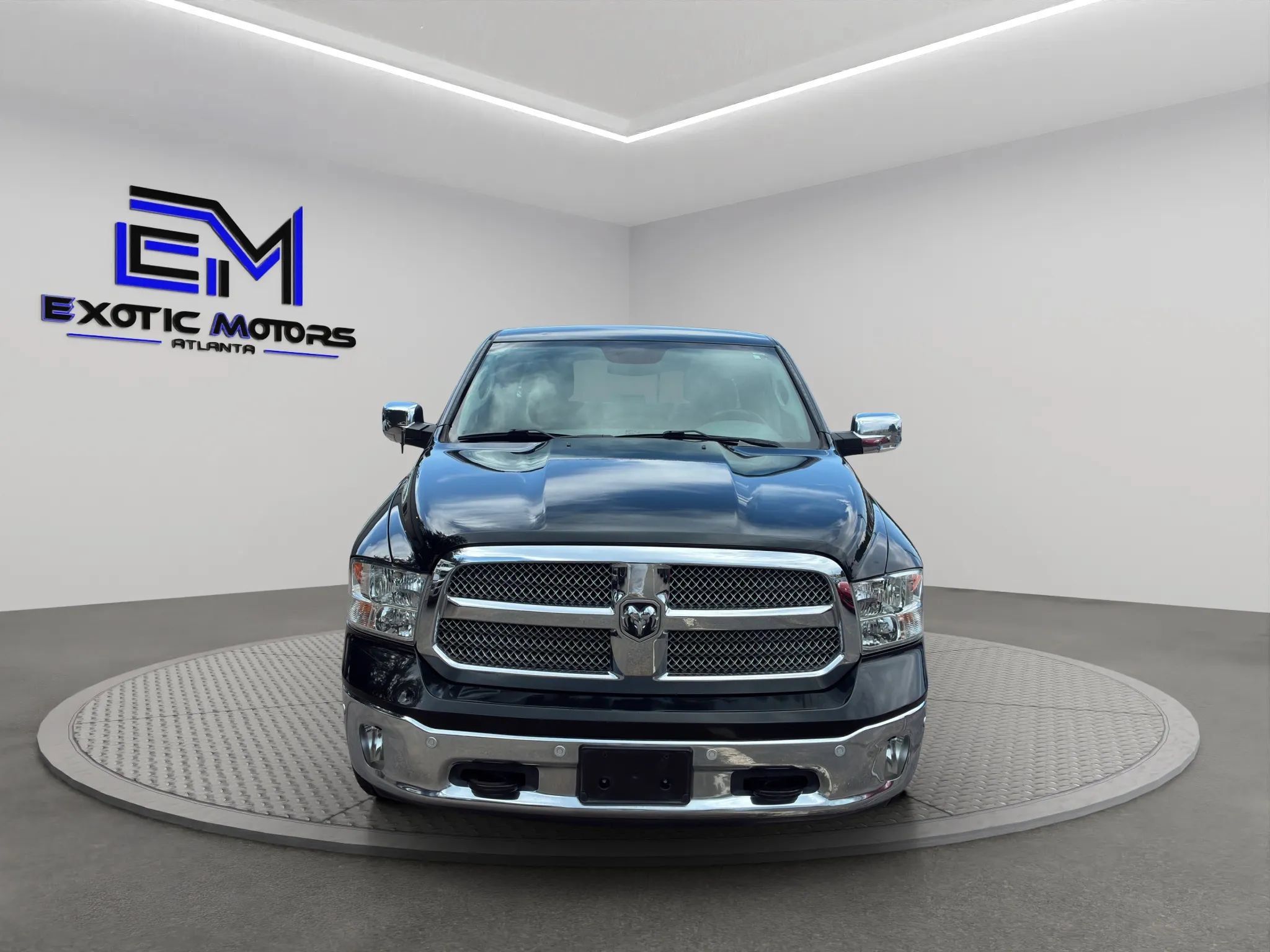 Used 2017 RAM 1500 Lone Star RWD image 8