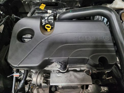 Used 2024 Chevrolet Equinox LS w/ LS Convenience Package AWD/4WD image 30