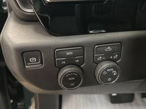 New 2026 Chevrolet Silverado 1500 LT image 19