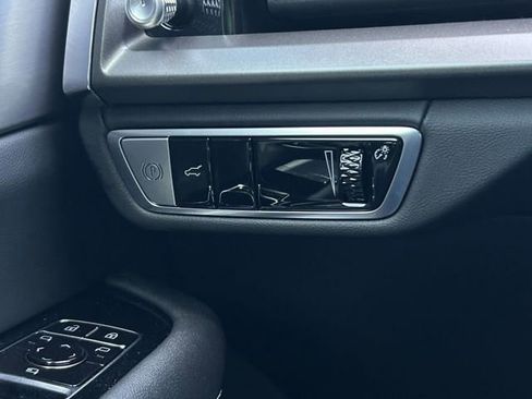 New 2026 Cadillac Vistiq Sport AWD/4WD image 20