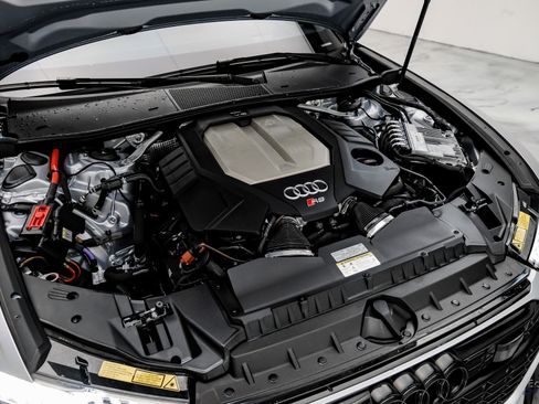 Used 2025 Audi RS 6 performance image 93