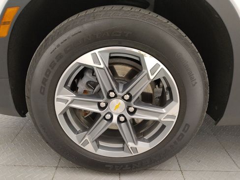 Used 2024 Chevrolet Blazer LT w/ Convenience Package FWD image 31