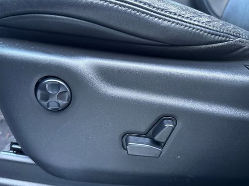 Used 2018 Jeep Grand Cherokee Trackhawk image 13