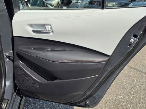 Used 2024 Toyota Corolla SE image 16