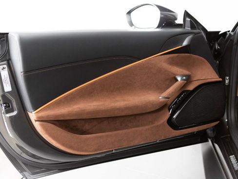 Certified 2024 Ferrari Roma image 37