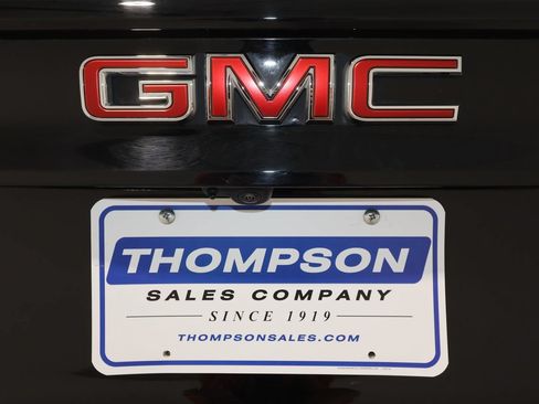 Used 2024 GMC Acadia AT4 w/ Luxury Package AWD/4WD image 37