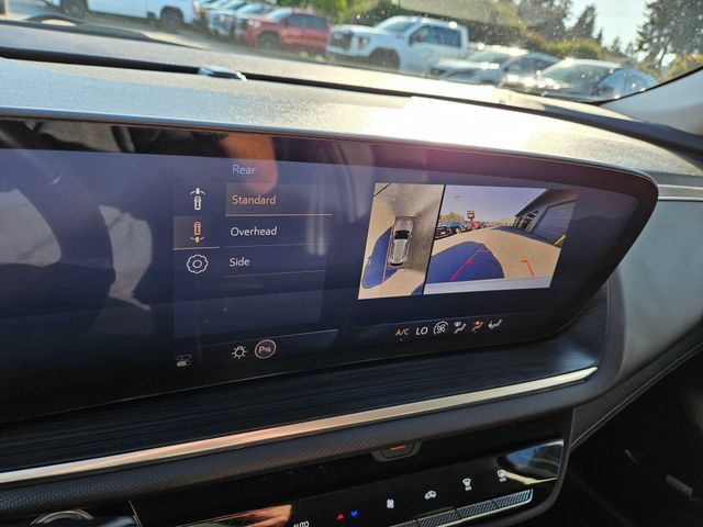 Used 2024 Buick Envision Preferred AWD/4WD image 33