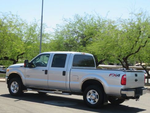 Used 2012 Ford F250 XLT w/ XLT Interior Pkg AWD/4WD image 5