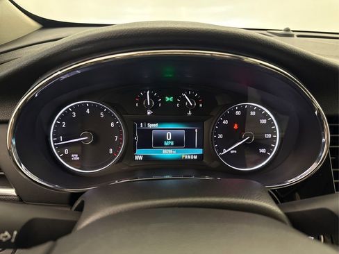 Used 2018 Buick Encore Sport Touring image 40