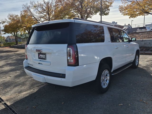 Used 2020 GMC Yukon XL SLT AWD/4WD image 5