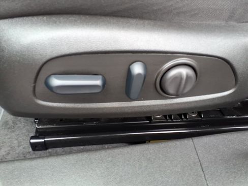 Used 2025 Chevrolet Malibu LT FWD image 24
