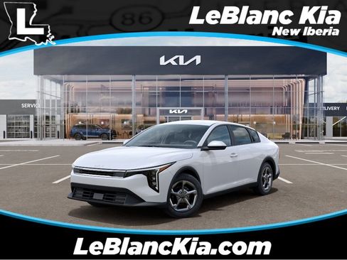 New 2026 Kia K4 FWD image 1