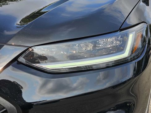 Certified 2024 Honda HR-V Sport image 7