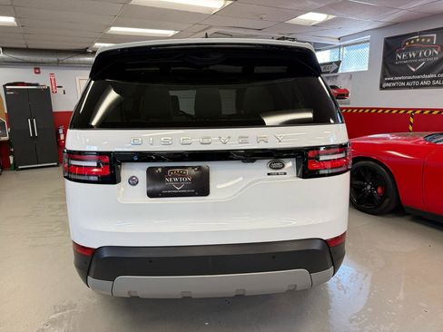 Used 2020 Land Rover Discovery HSE Luxury AWD/4WD image 5