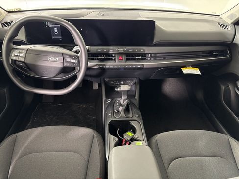 New 2026 Kia K4 LXS image 34