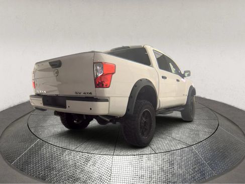 Used 2024 Nissan Titan SV w/ Accessory Utility Package AWD/4WD image 2