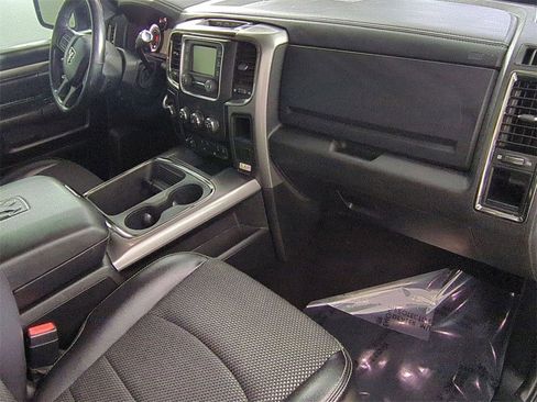 Used 2018 RAM 2500 Big Horn w/ Sport Appearance Group image 24