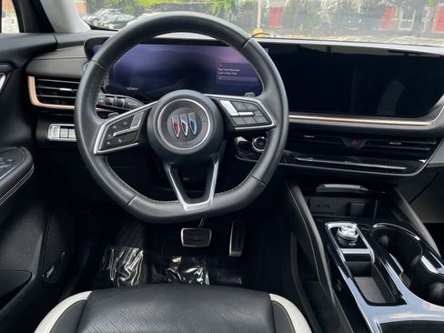 Used 2024 Buick Envision Sport Touring image 34