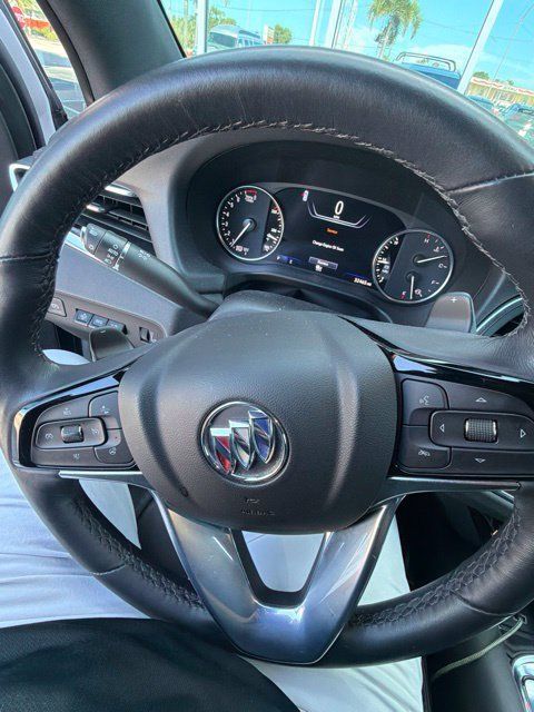 Used 2024 Buick Enclave Avenir w/ Trailering Package, 5000 lbs. FWD image 9