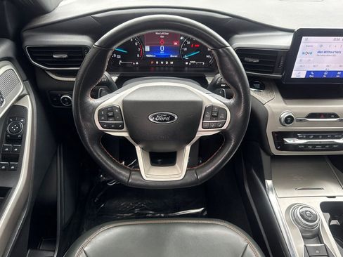 Used 2023 Ford Explorer Timberline w/ Timberline Technology Package AWD/4WD image 14