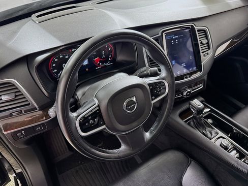 Used 2019 Volvo XC90 T6 Momentum w/ Advanced Package image 23