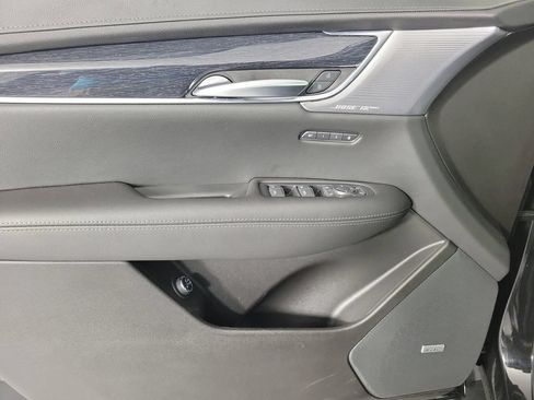 Certified 2023 Cadillac XT5 Premium Luxury AWD/4WD image 20