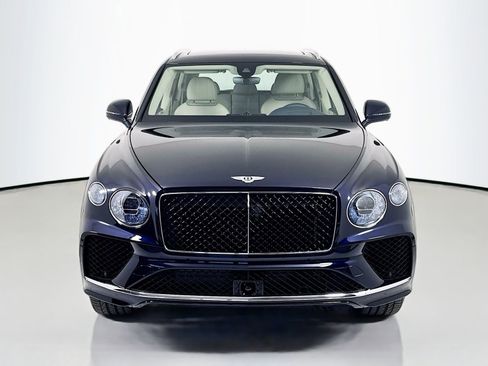 New 2026 Bentley Bentayga AWD/4WD image 2